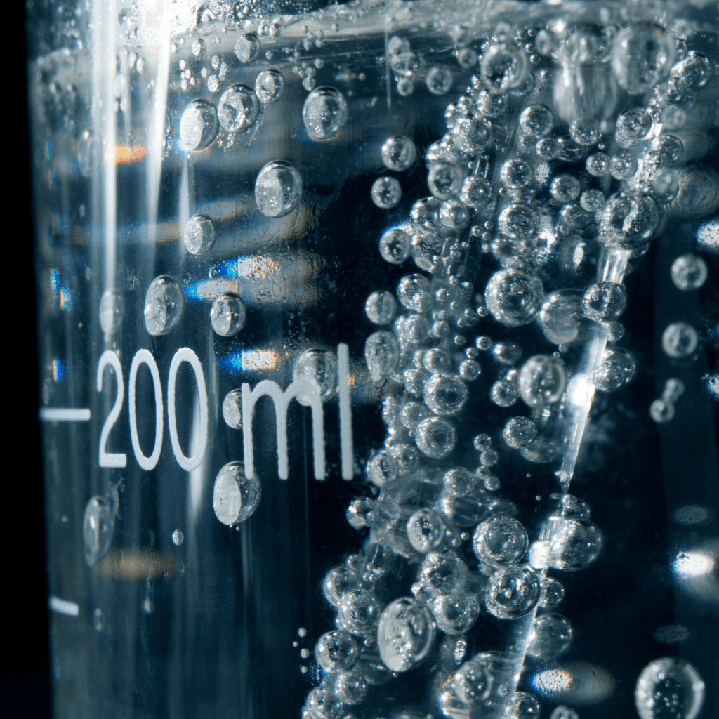 Bubbling Photochemistry reaction in a beaker